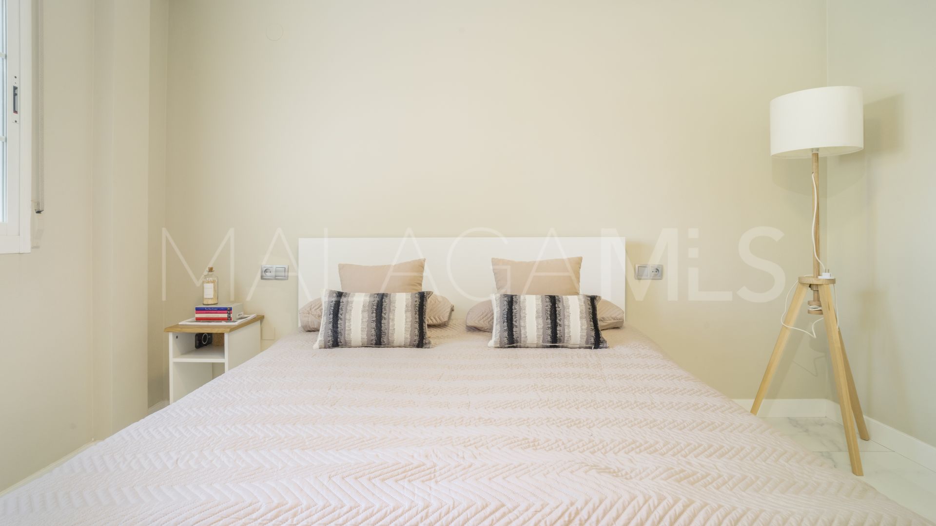 Apartamento planta baja de 2 bedrooms a la venta in Nueva Andalucia