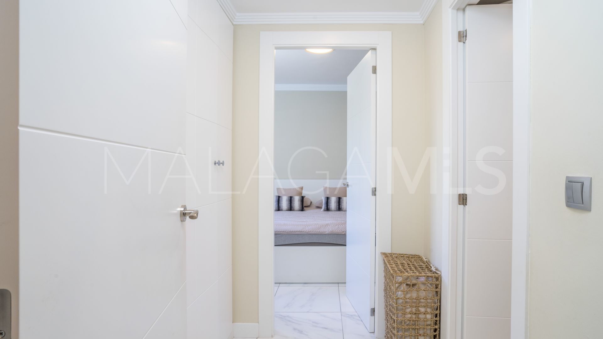 Apartamento planta baja de 2 bedrooms a la venta in Nueva Andalucia