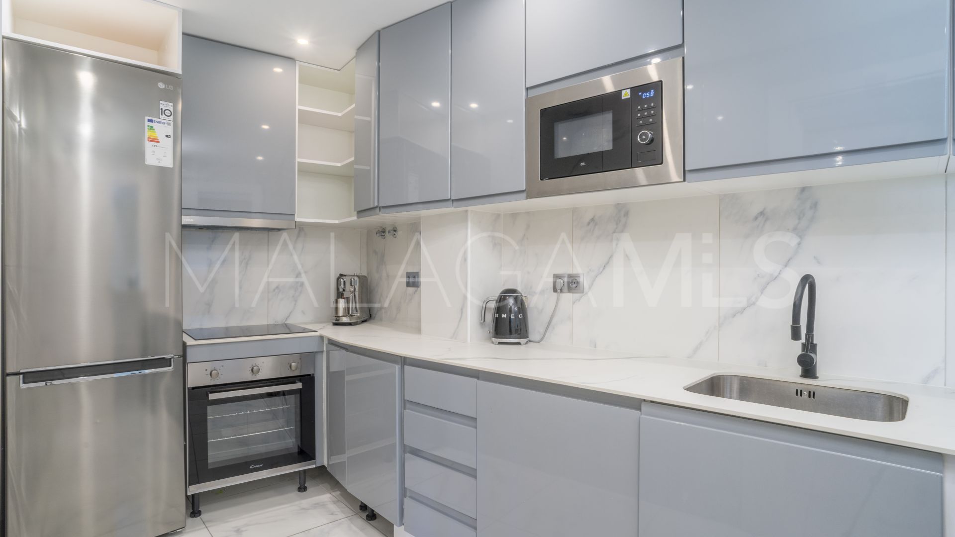 Apartamento planta baja de 2 bedrooms a la venta in Nueva Andalucia