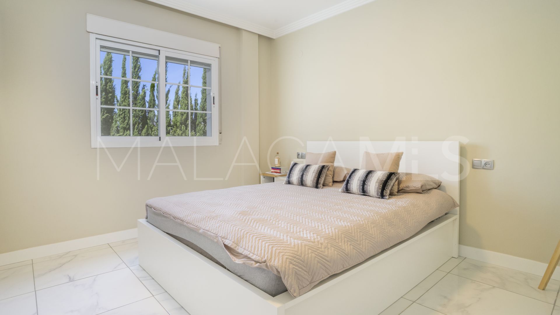 Apartamento planta baja de 2 bedrooms a la venta in Nueva Andalucia