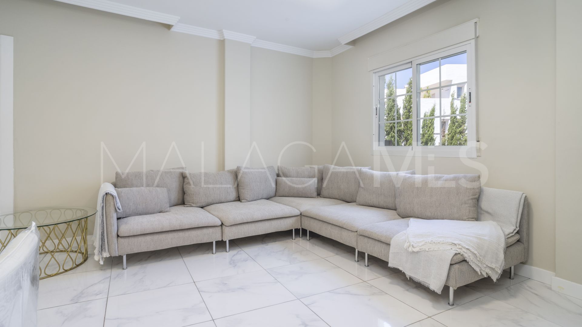 Apartamento planta baja de 2 bedrooms a la venta in Nueva Andalucia