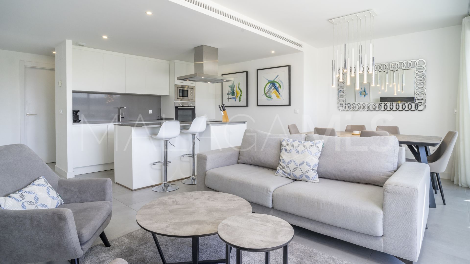 Apartamento for sale in Estepona Este with 3 bedrooms