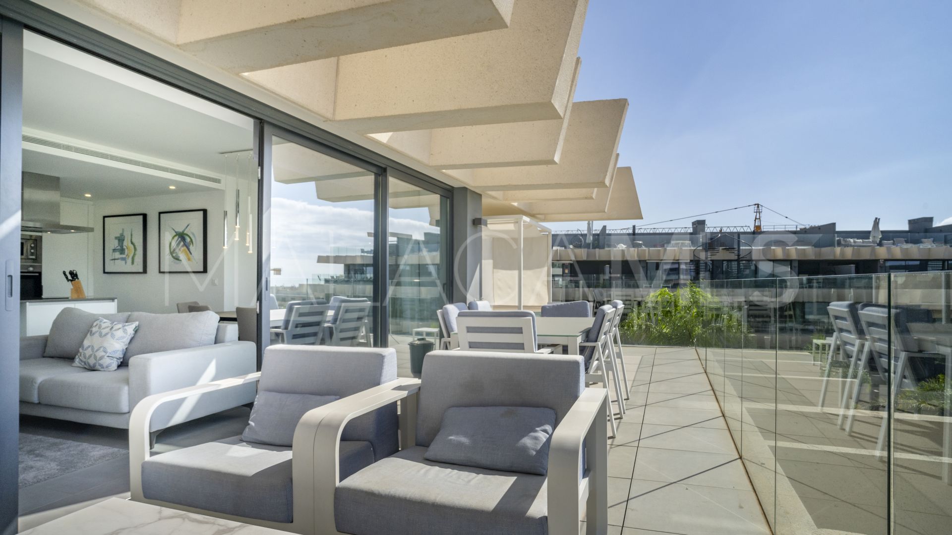 Apartamento for sale in Estepona Este with 3 bedrooms