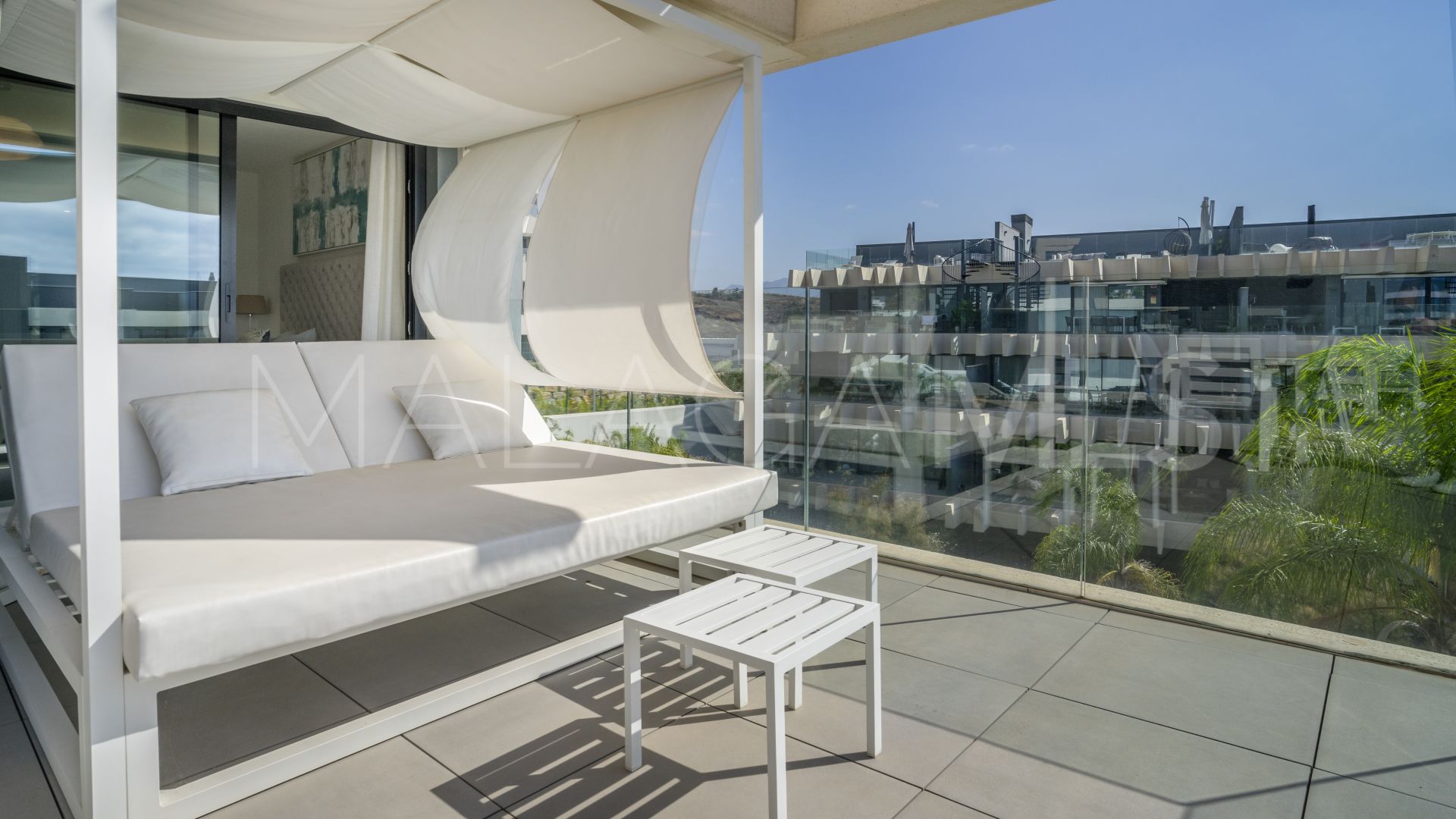 Apartamento for sale in Estepona Este with 3 bedrooms