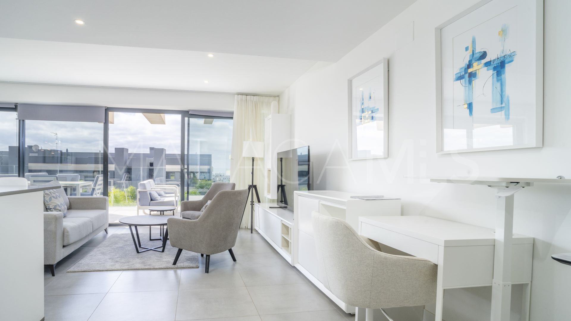 Apartamento for sale in Estepona Este with 3 bedrooms
