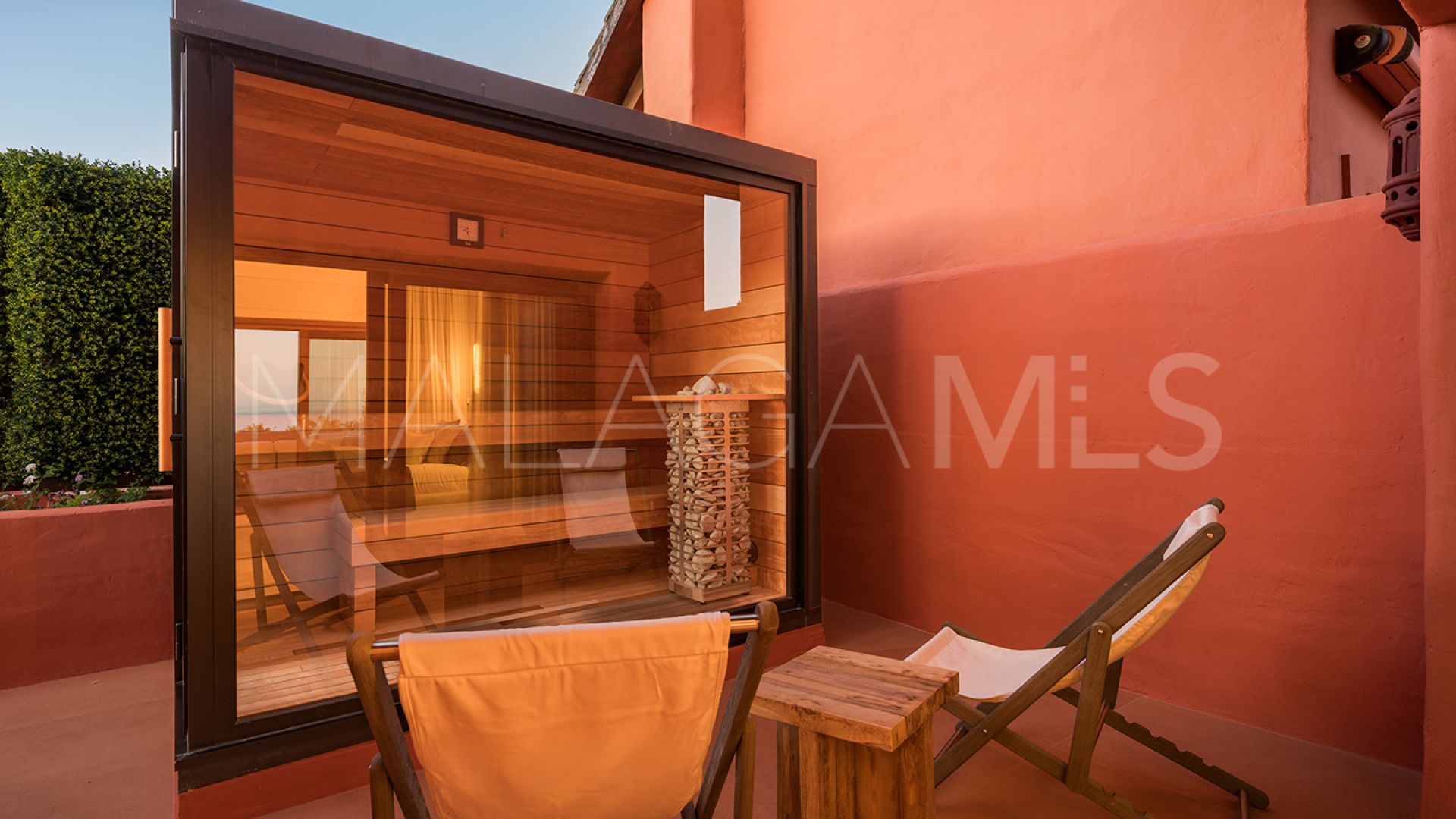 Duplex penthouse for sale in Torre Bermeja
