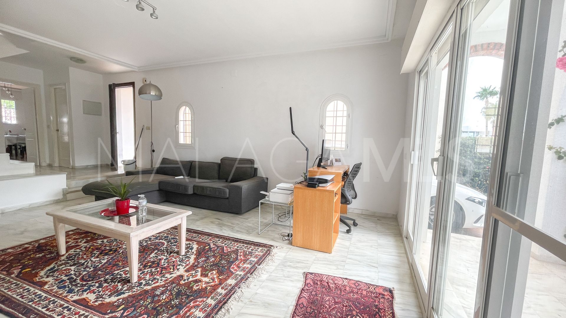 Parhus for sale in Manilva
