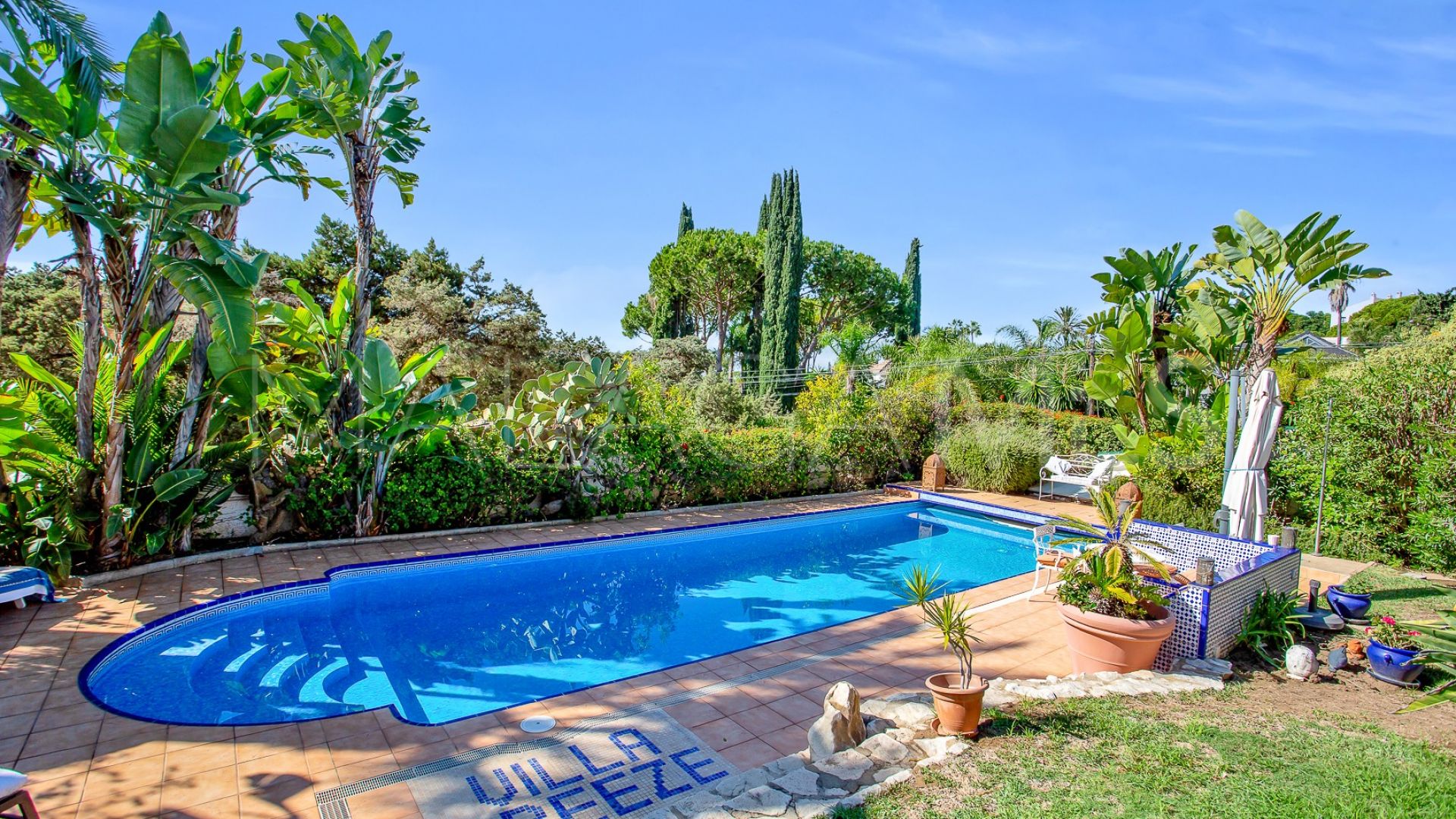 Villa for sale in Marbesa