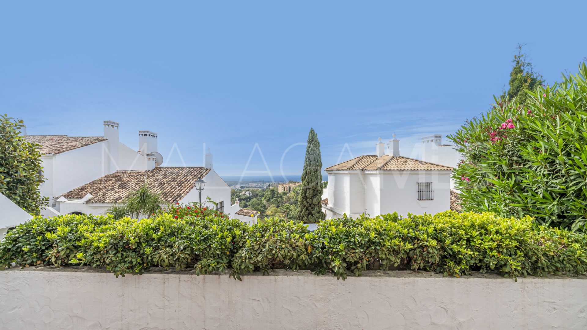 Apartamento a la venta in Las Colinas de Marbella