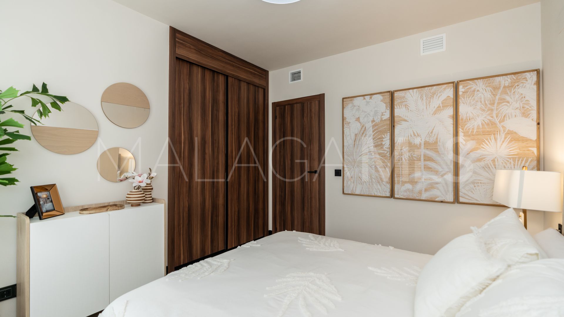 Se vende apartamento in La Cerquilla with 3 bedrooms
