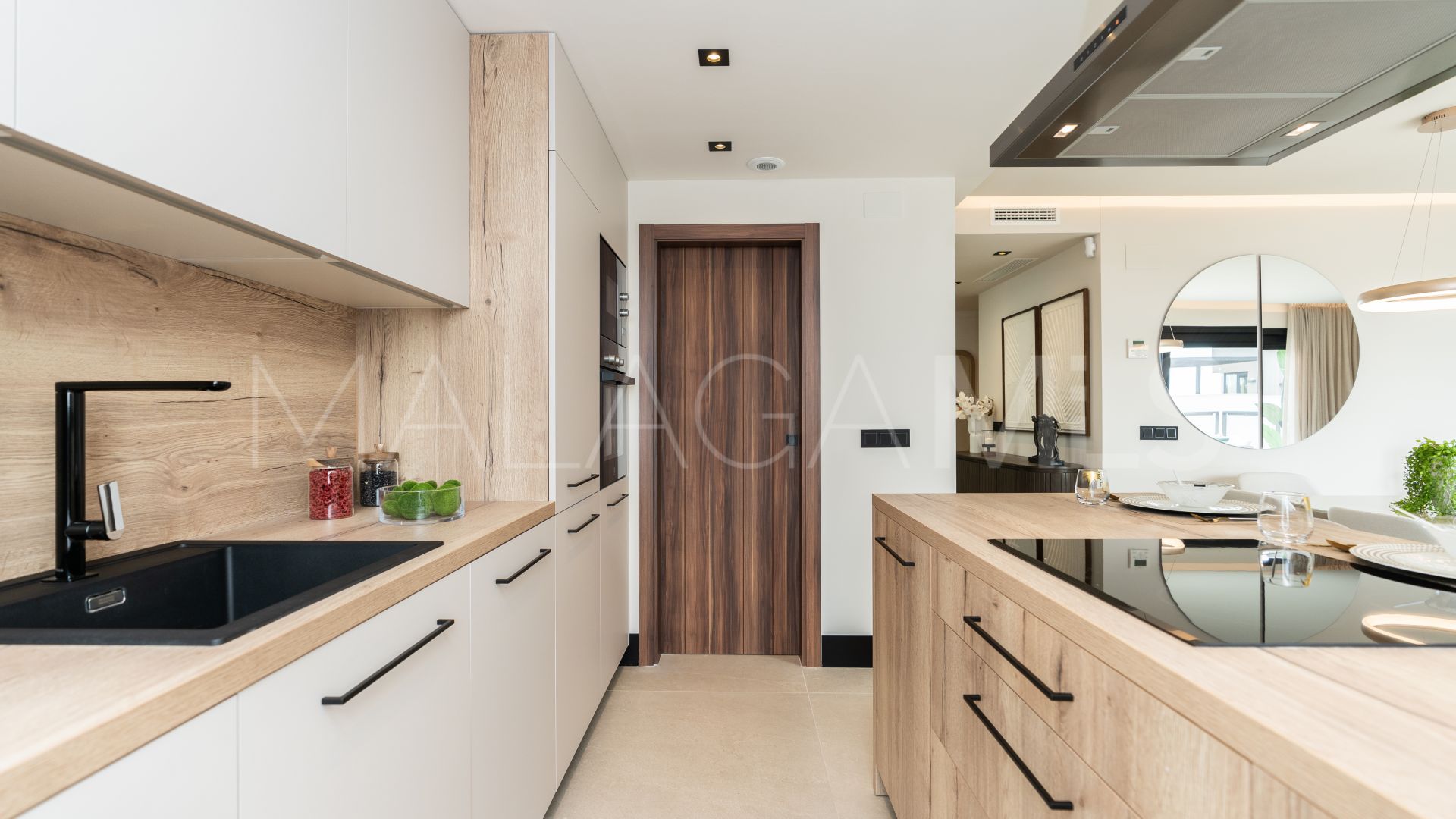 Se vende apartamento in La Cerquilla with 3 bedrooms
