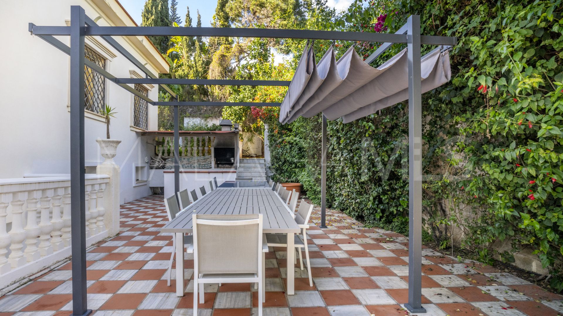 Villa for sale in Marbella Ost