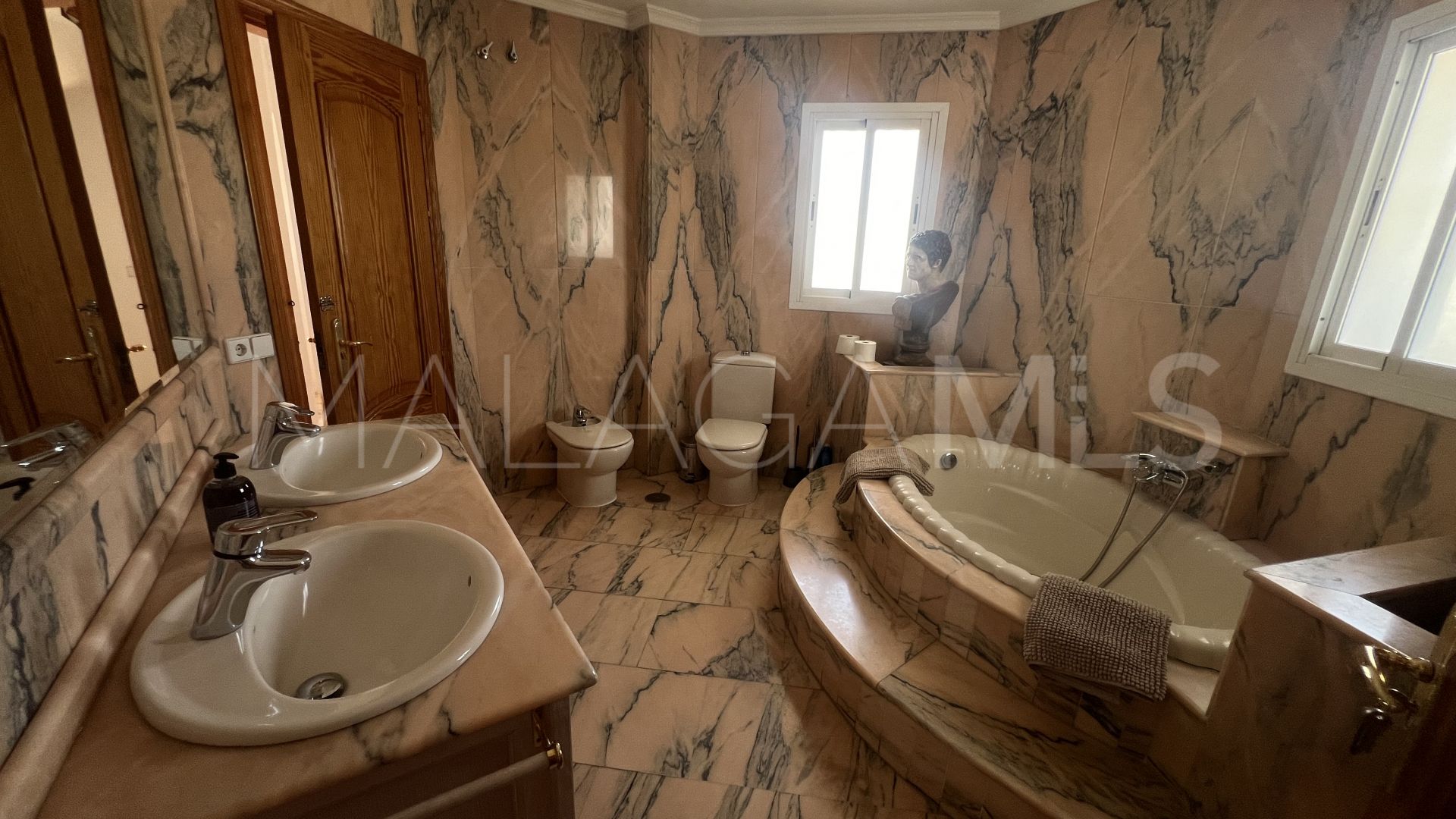 Maison jumelée for sale in San Pedro de Alcantara