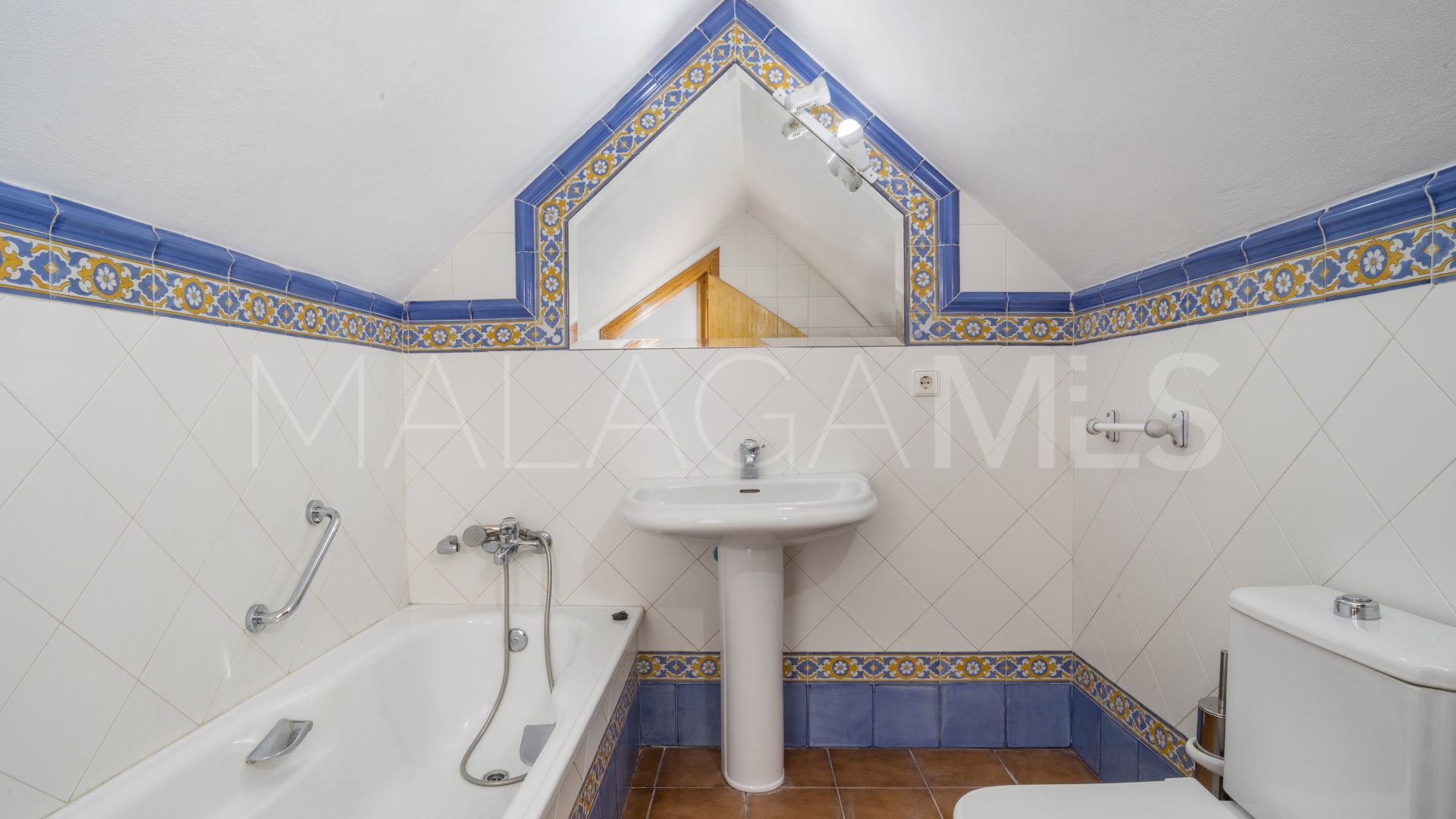 Parhus for sale in San Pedro de Alcantara