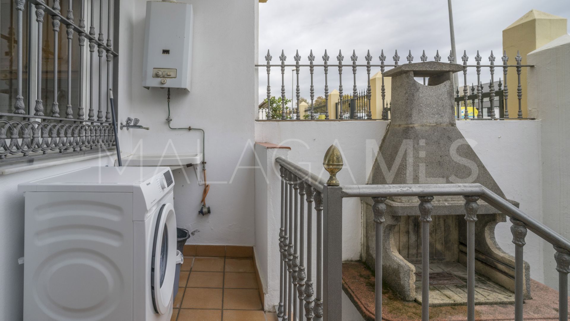 Parhus for sale in San Pedro de Alcantara