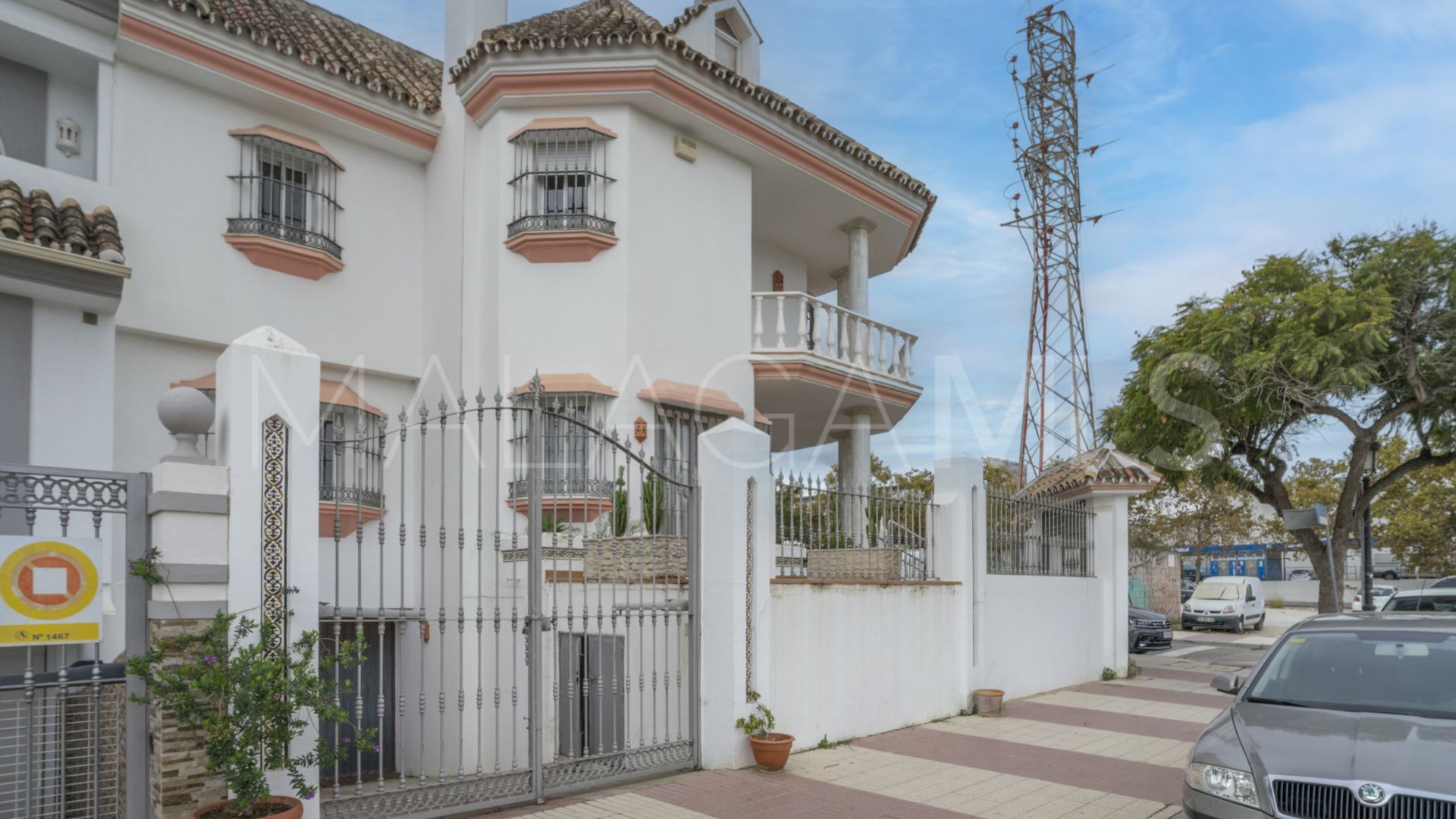 Parhus for sale in San Pedro de Alcantara