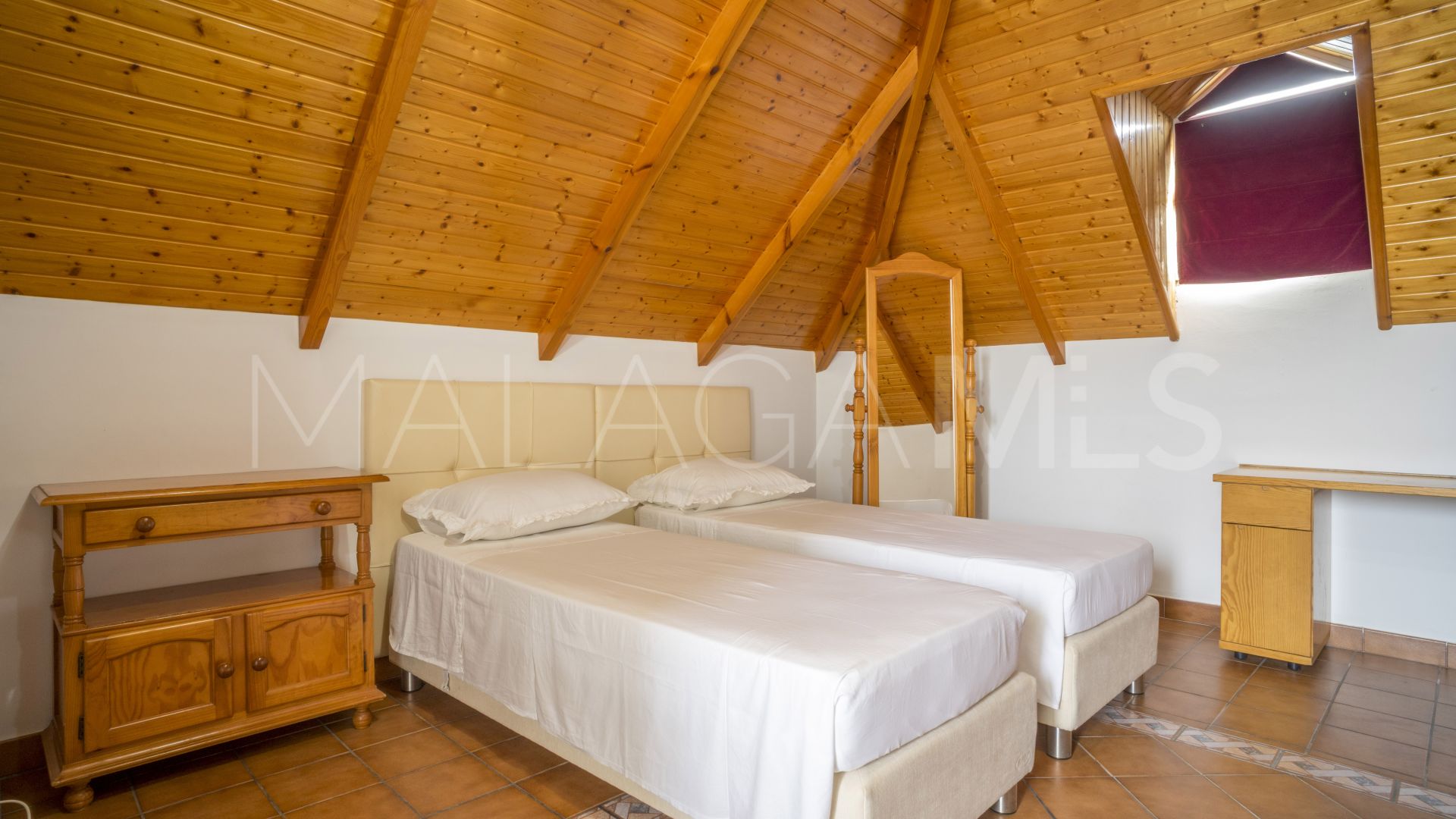 Parhus for sale in San Pedro de Alcantara