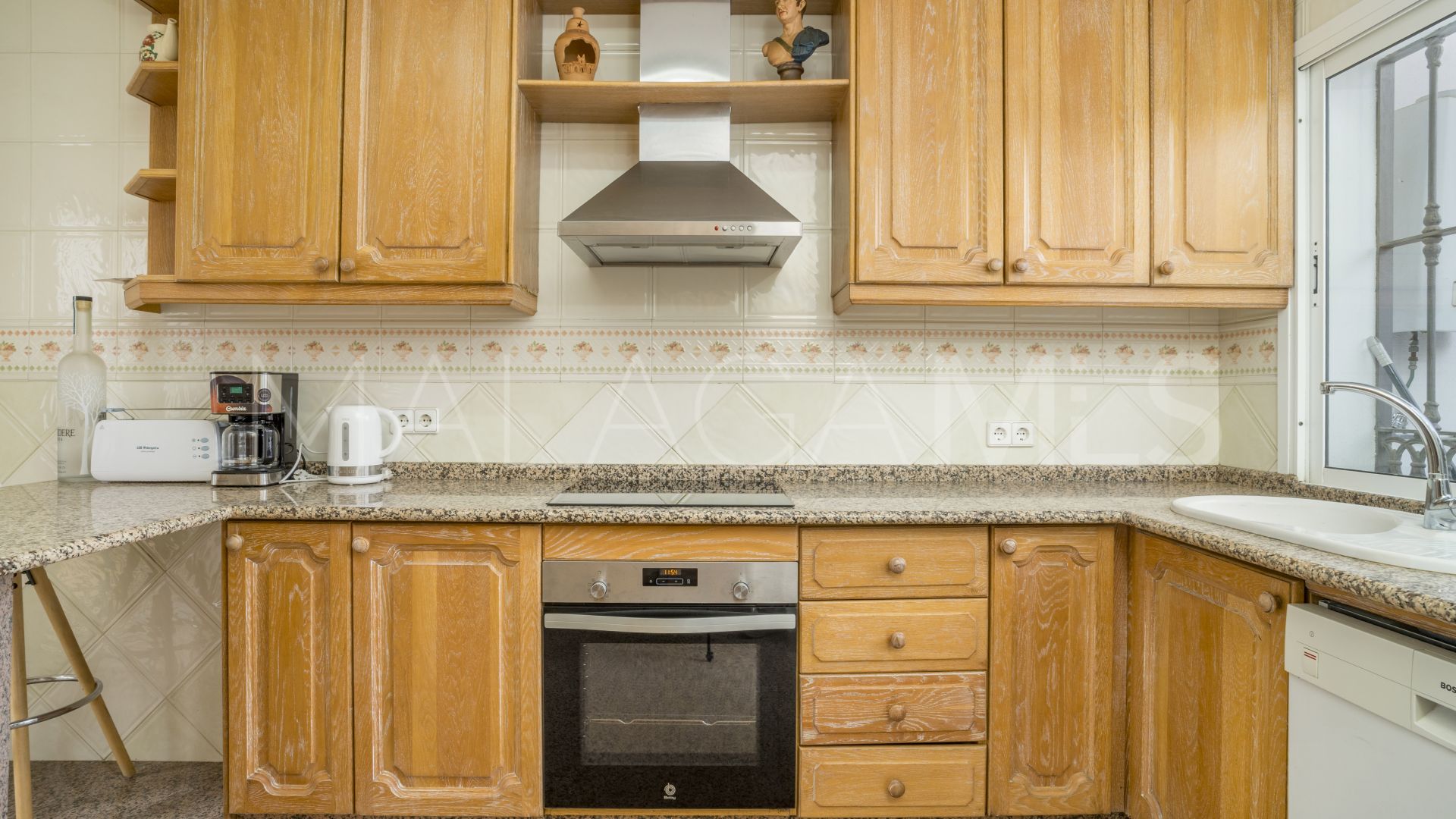 Parhus for sale in San Pedro de Alcantara