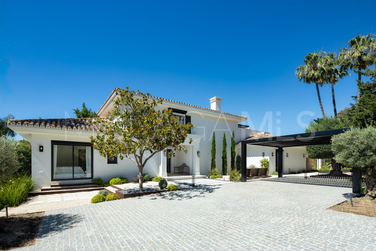 Nueva Andalucia, villa for sale with 5 bedrooms