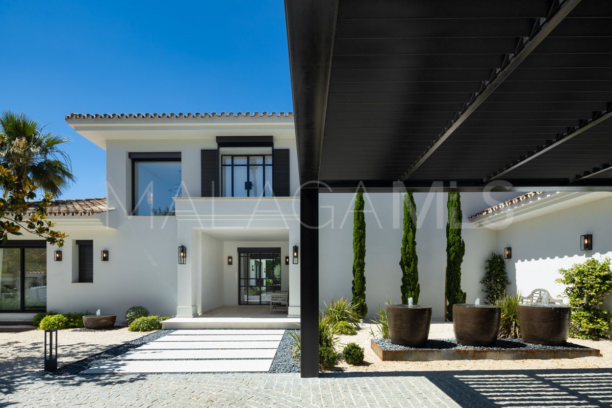 Nueva Andalucia, villa for sale with 5 bedrooms