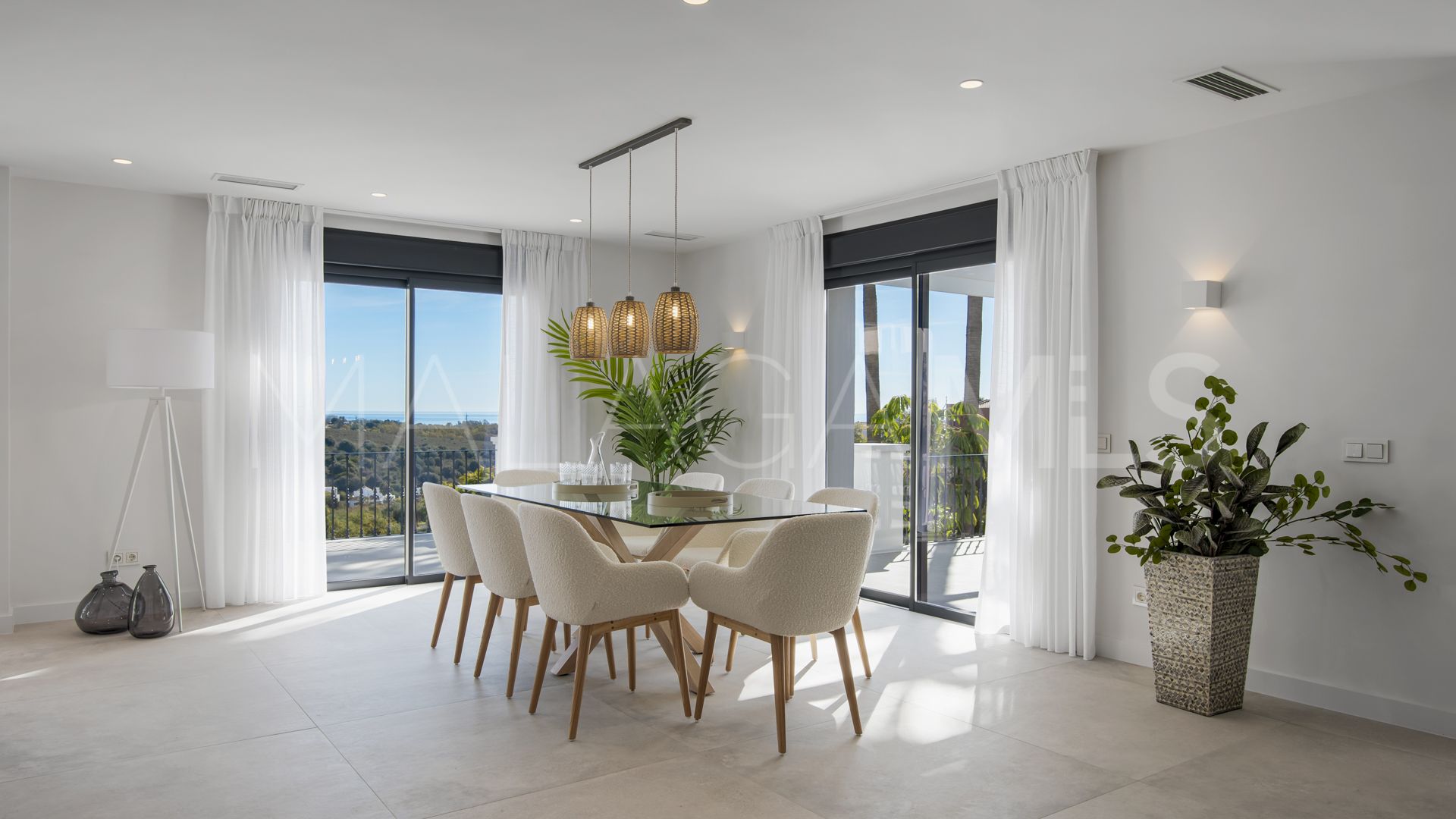 Villa for sale in Los Flamingos Golf