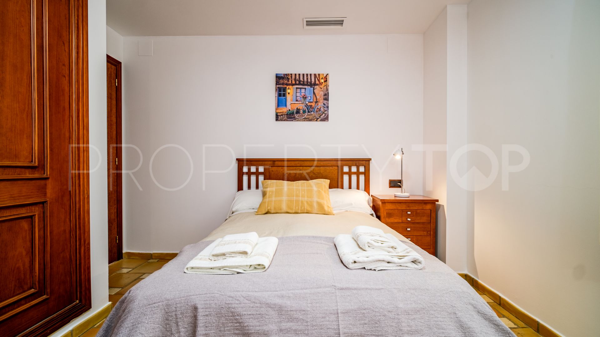 Se vende villa en Moraira con 4 dormitorios