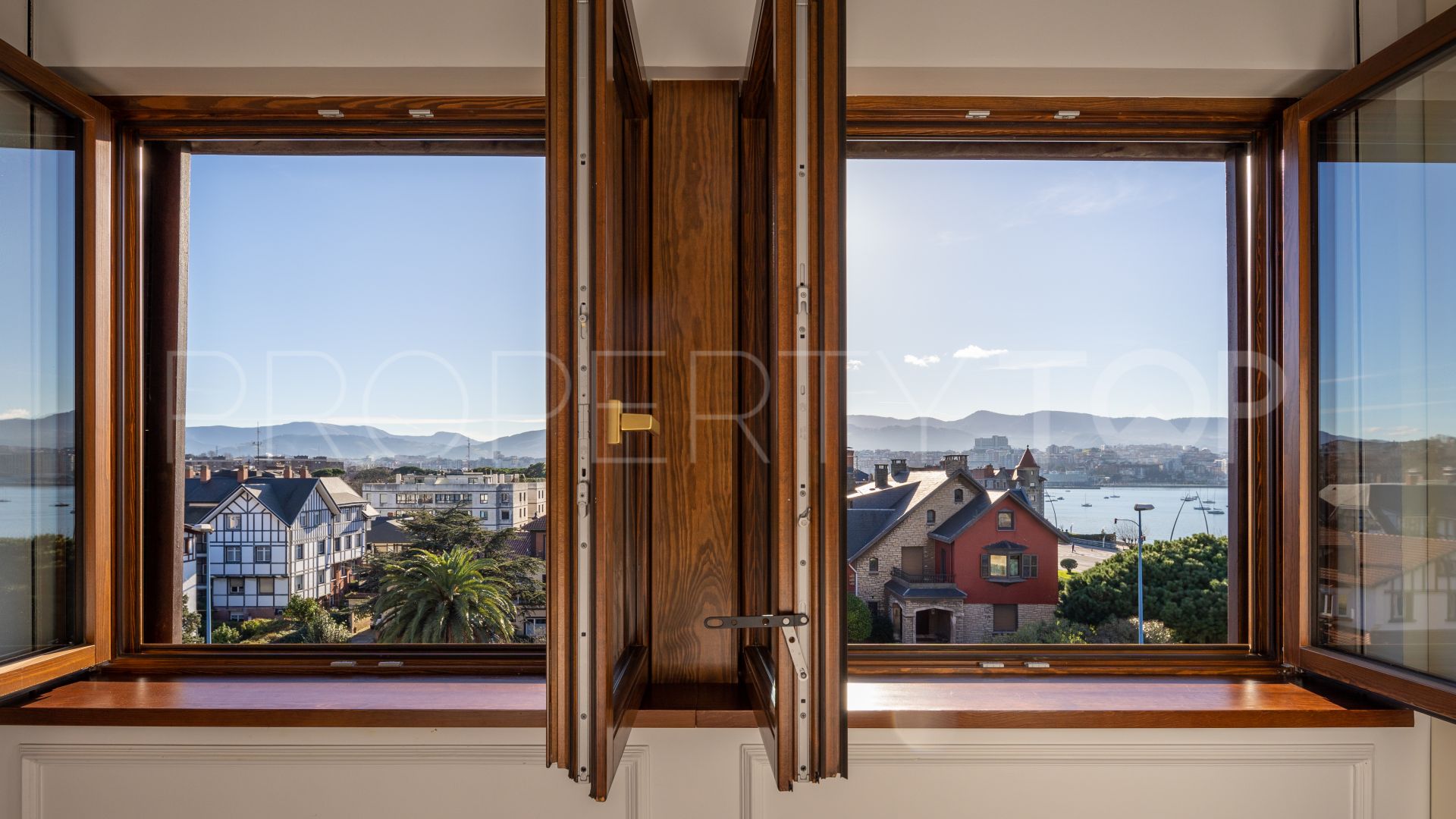 6 bedrooms Bilbao penthouse for sale