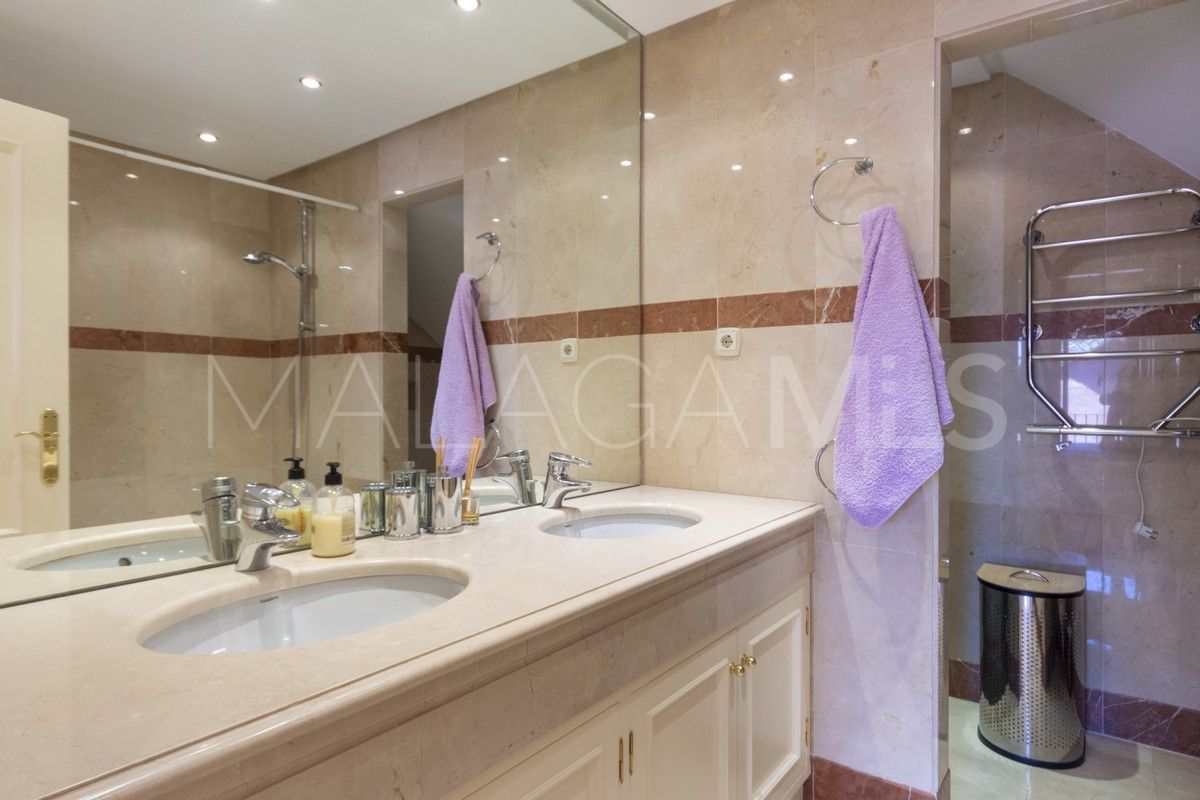 Takvåning for sale in Menara Beach