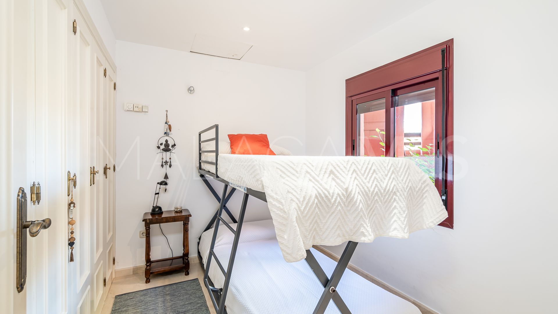 For sale 3 bedrooms apartment in Menara Beach
