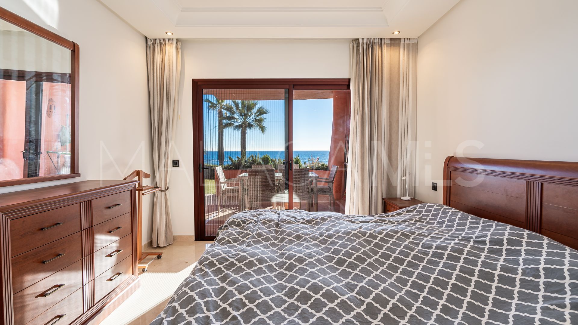 Se vende apartamento planta baja with 2 bedrooms in Cabo Bermejo