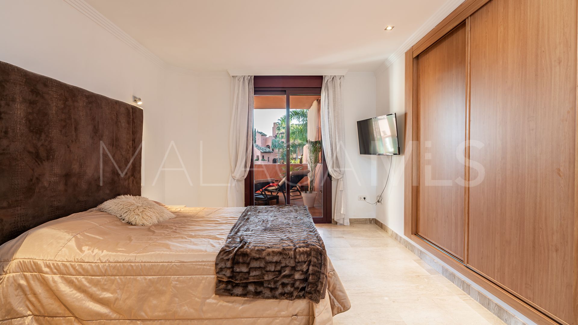 Se vende apartamento with 3 bedrooms in Las Nayades