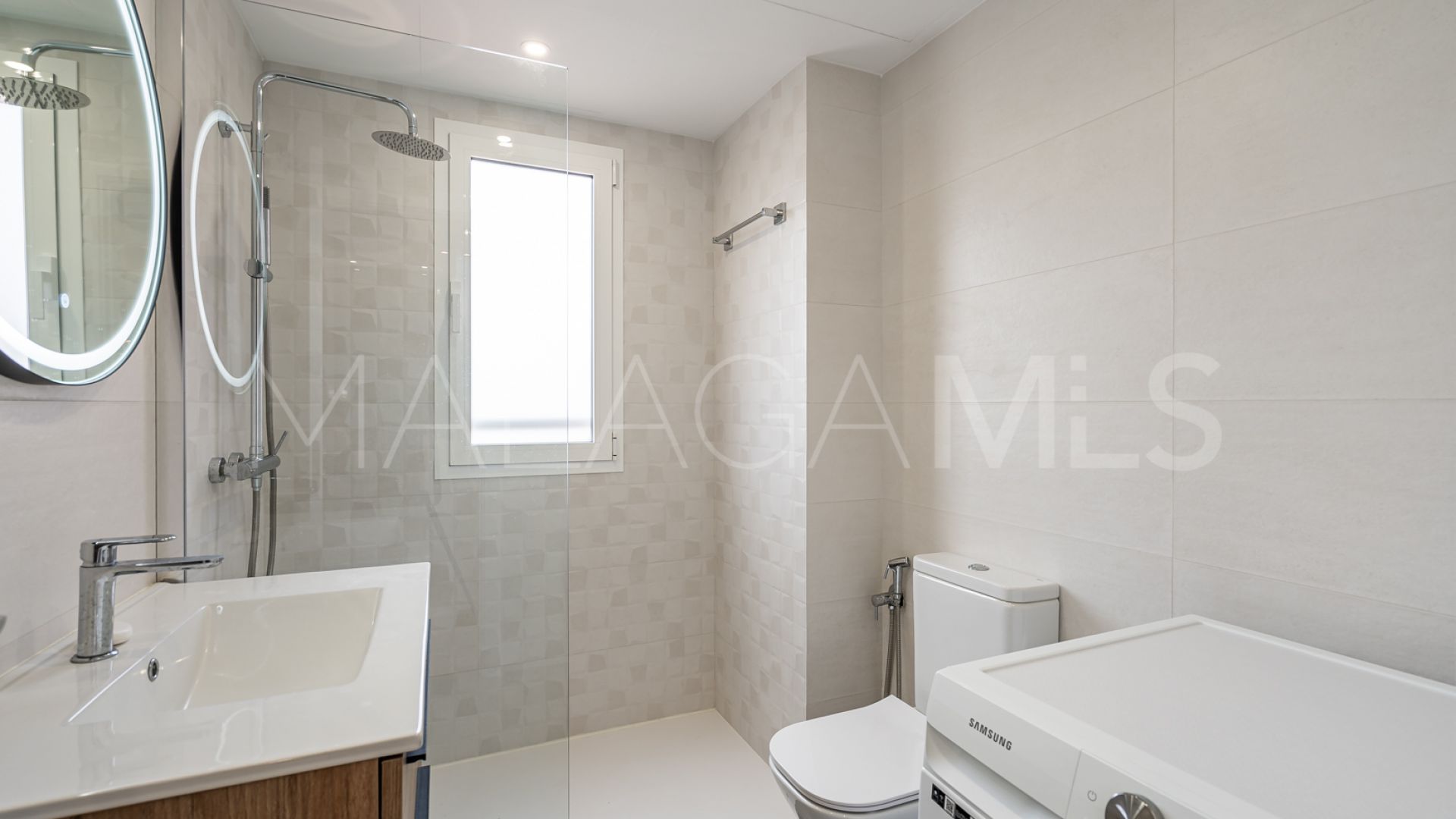 Buy atico in Las Salinas with 3 bedrooms