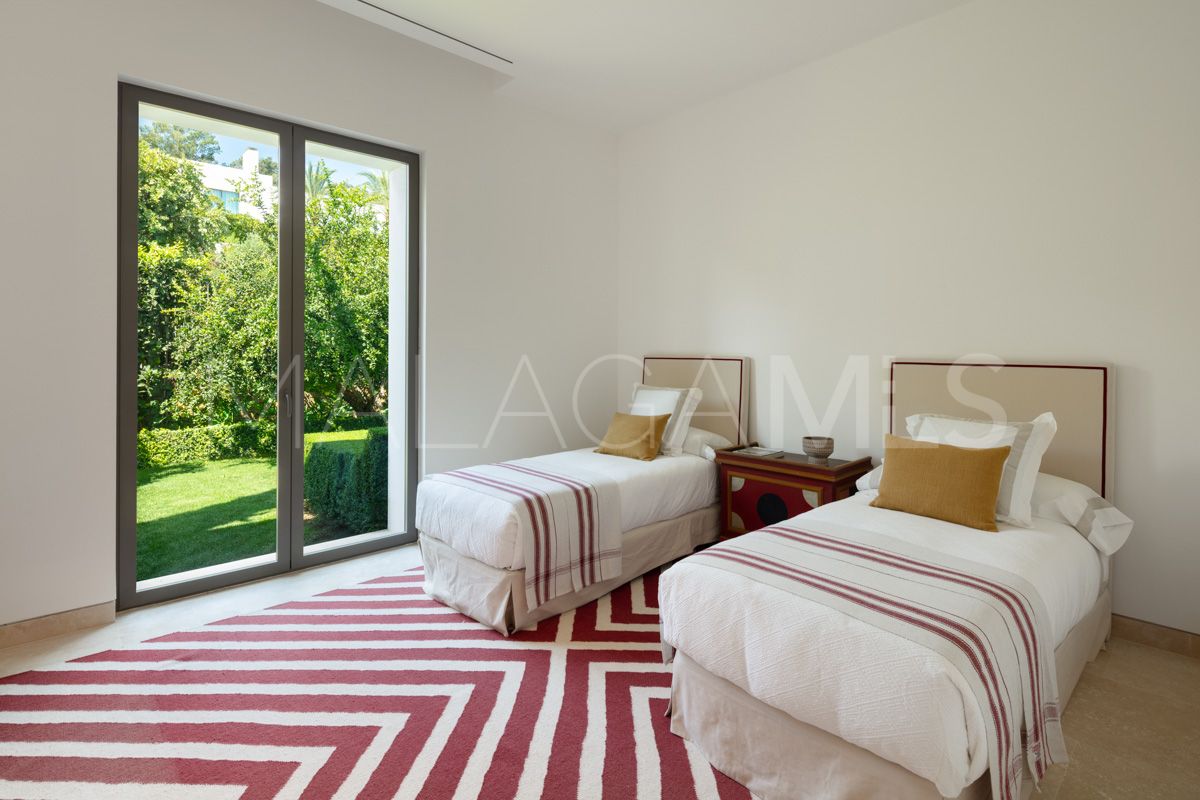 Se vende villa with 6 bedrooms in Finca Cortesin