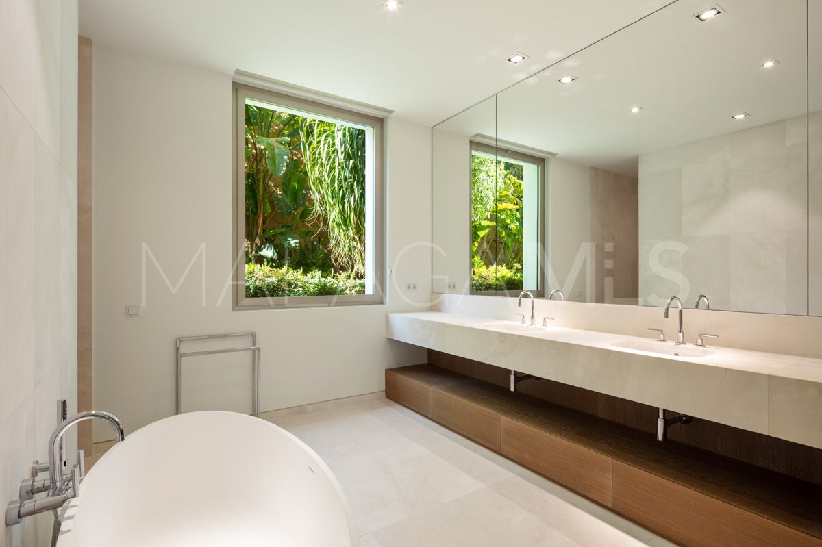 Se vende villa in Finca Cortesin de 4 bedrooms