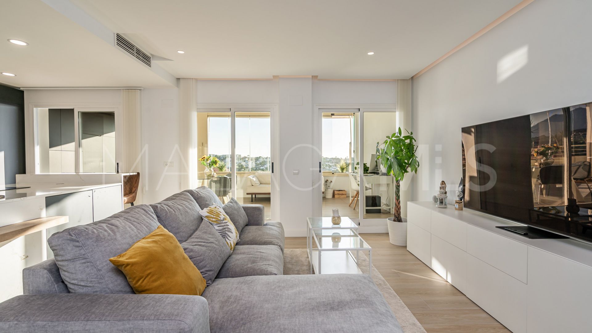 For sale Mijas Costa penthouse with 1 bedroom