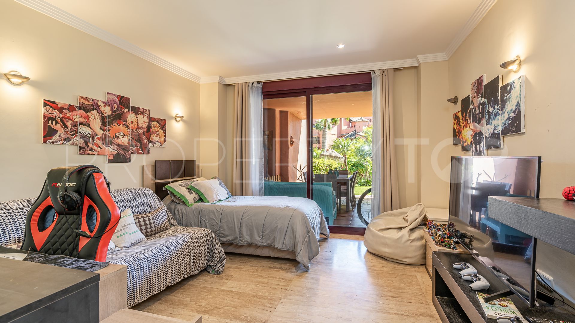 Ground floor apartment for sale in Las Nayades with 4 bedrooms
