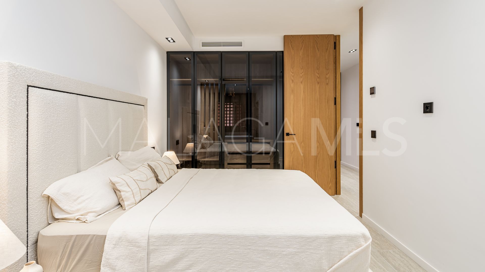 Apartamento planta baja a la venta in Torre Bermeja