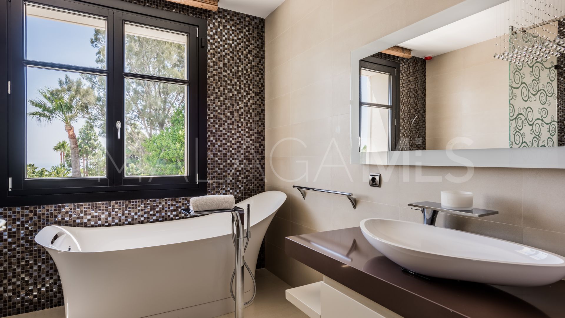 Villa for sale in Hacienda las Chapas