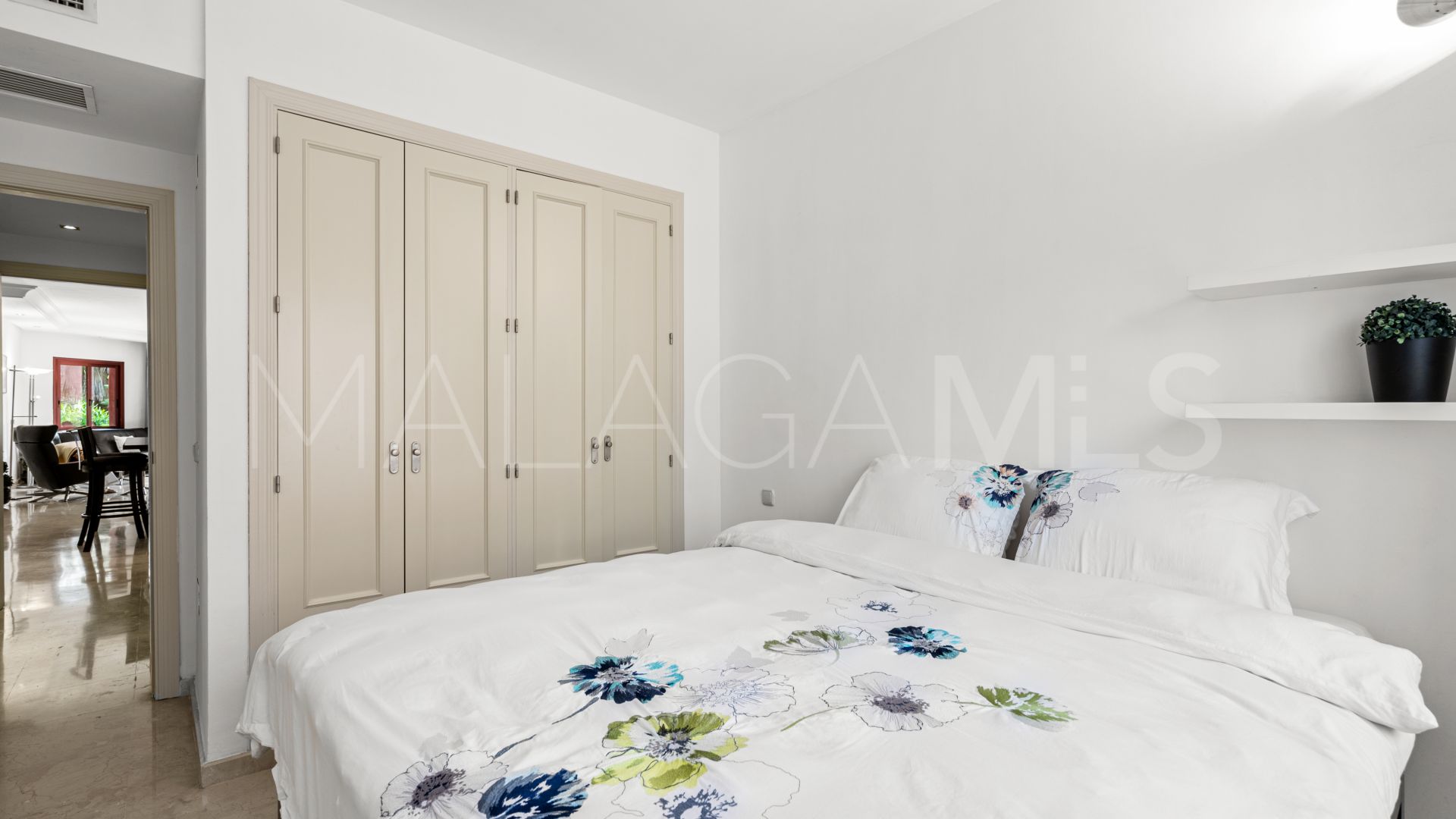 Appartement rez de chaussée for sale in Menara Beach