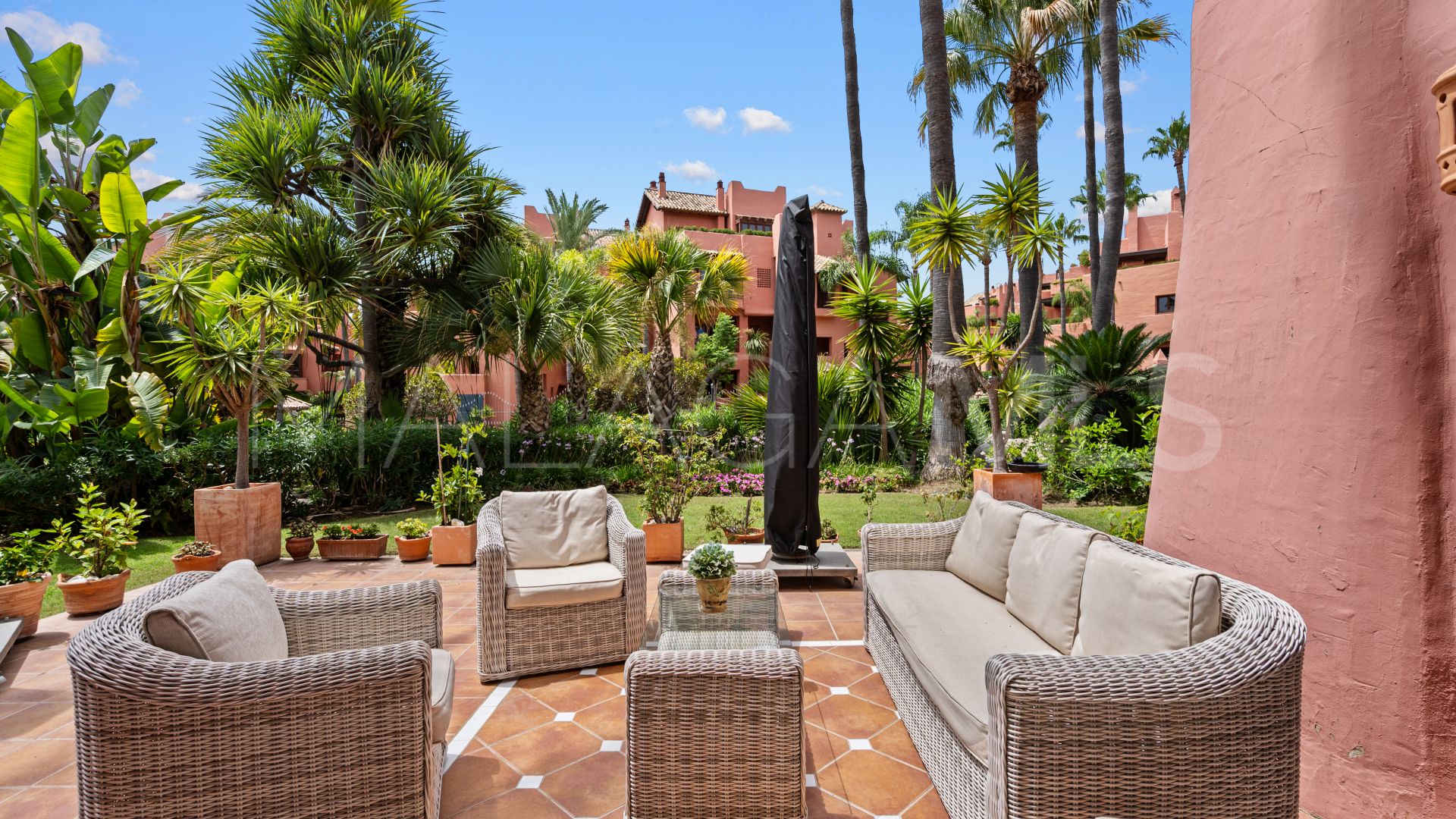 Appartement rez de chaussée for sale in Menara Beach