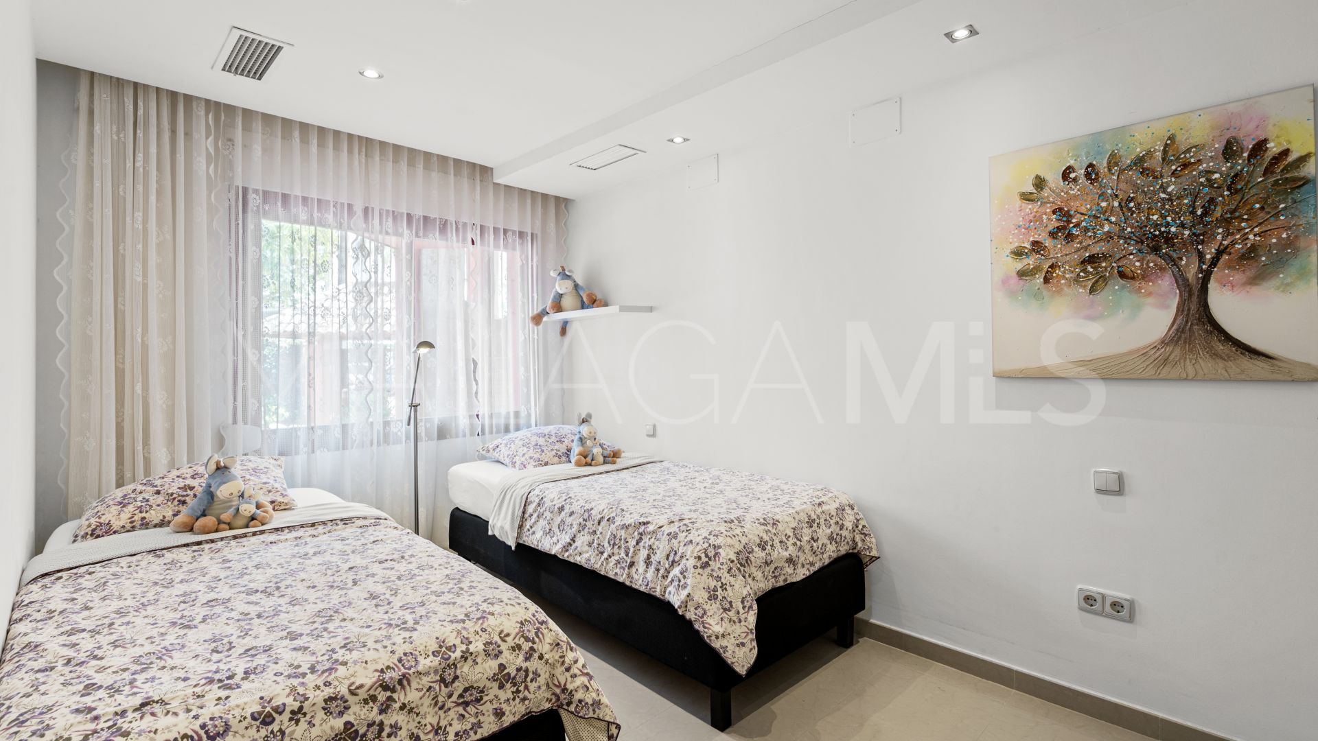Appartement rez de chaussée for sale in Menara Beach