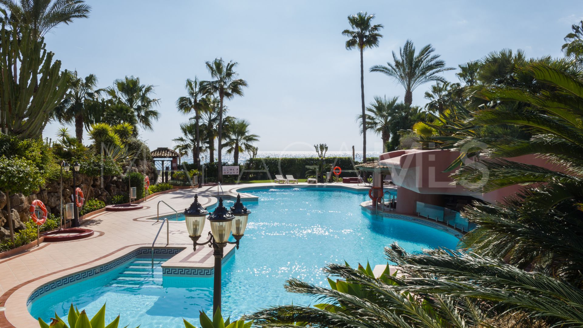 Appartement rez de chaussée for sale in Menara Beach