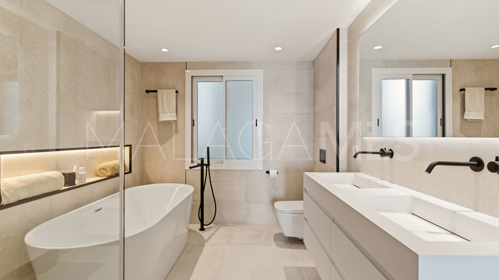 Penthouse with 3 bedrooms for sale in Dominion Beach