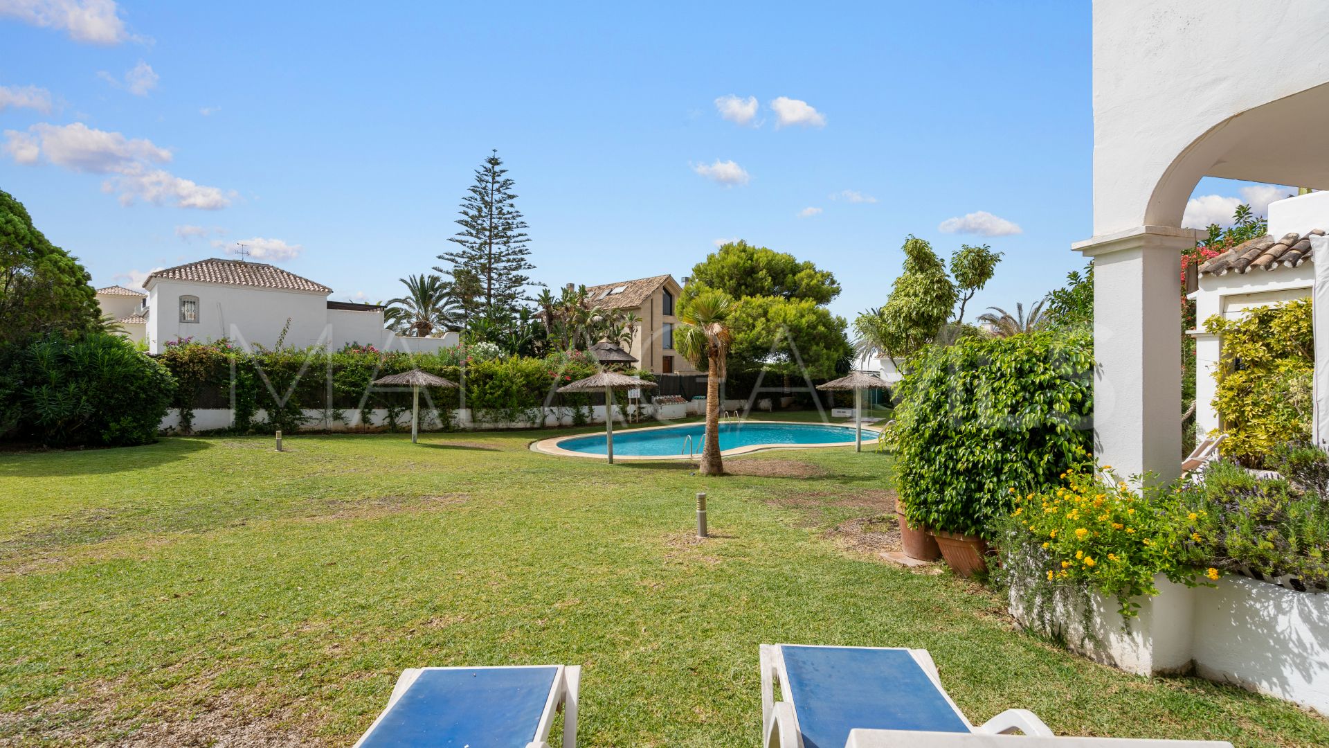 Radhus for sale in Costabella