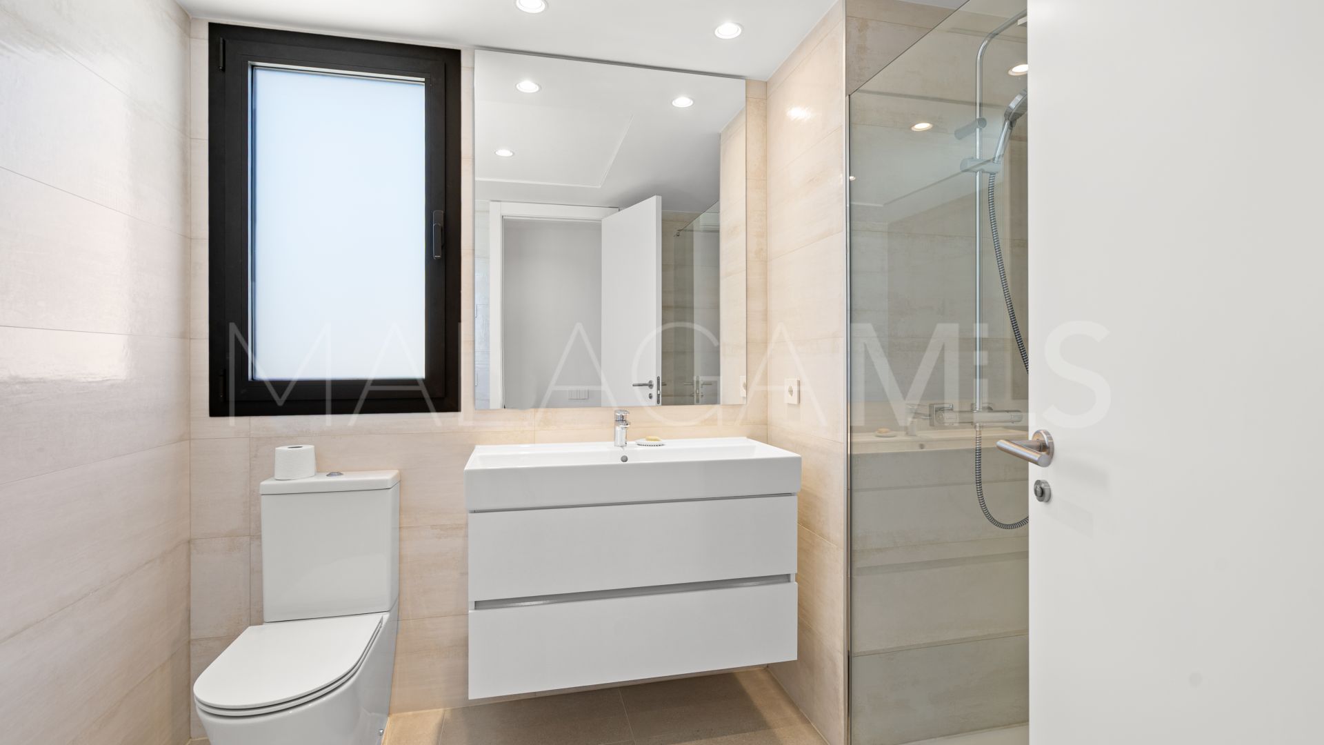 Selwo, apartamento for sale de 2 bedrooms