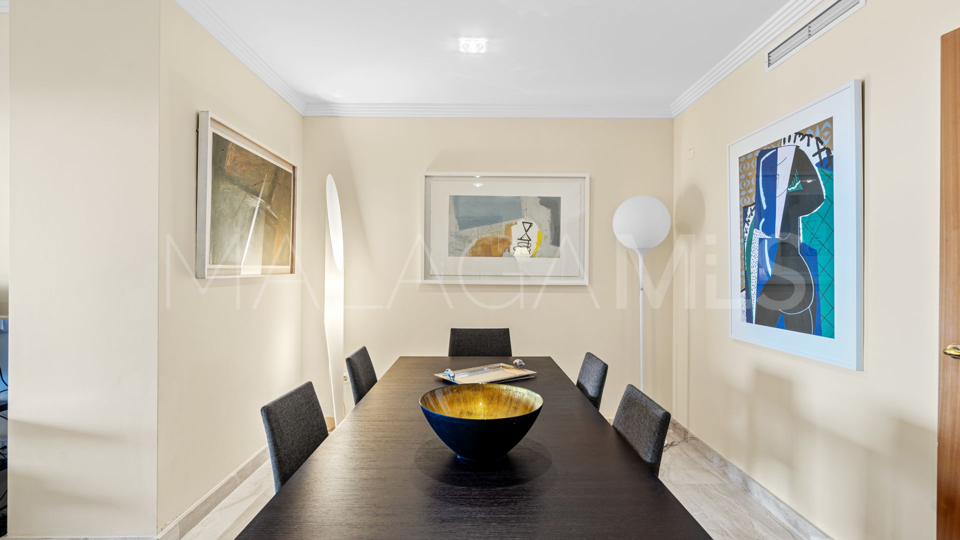 Buy apartment with 3 bedrooms in Las Nayades