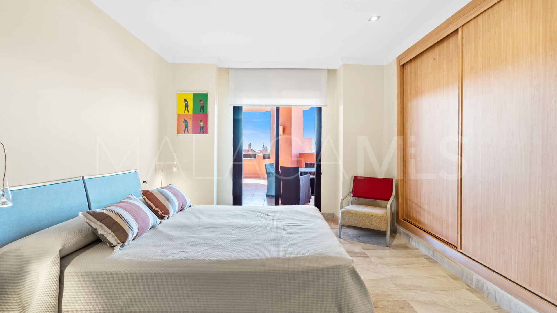 Buy apartment with 3 bedrooms in Las Nayades