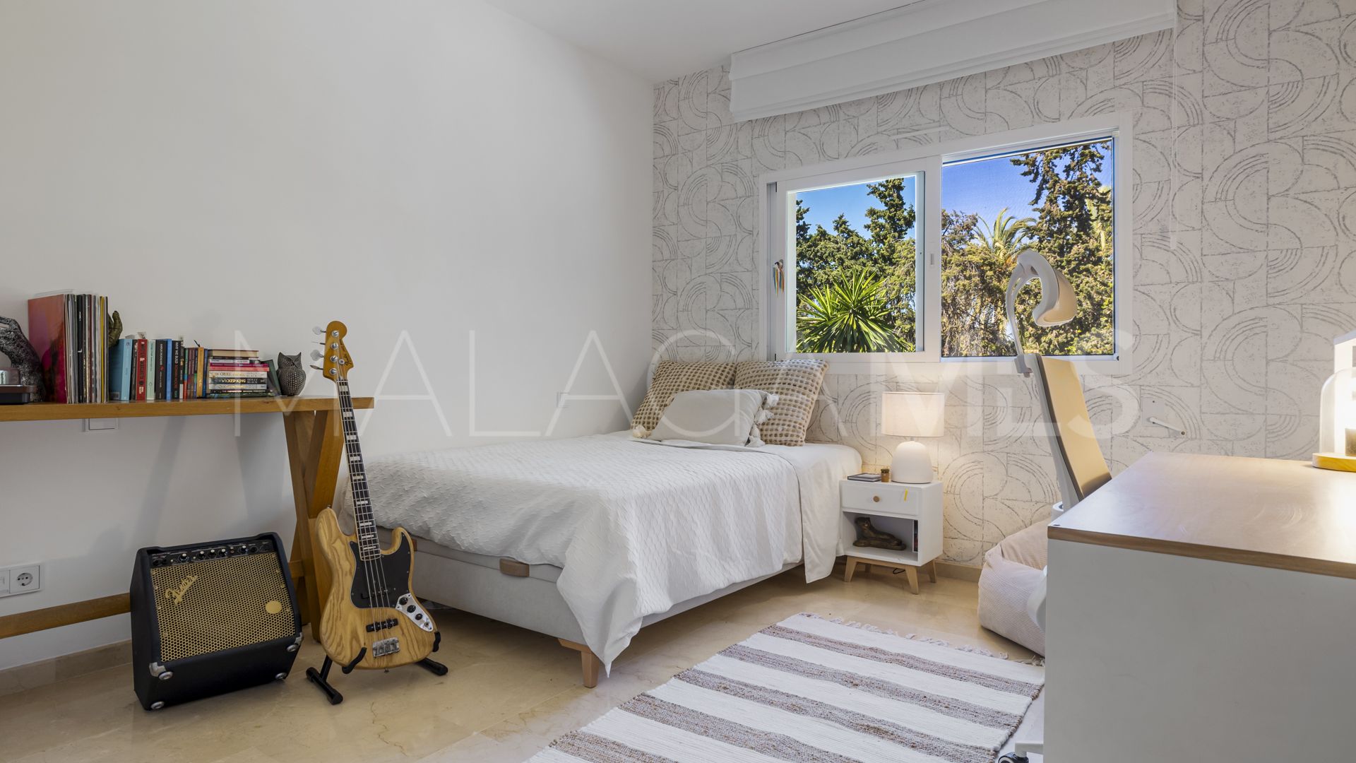 Duplex penthouse for sale in Park Beach