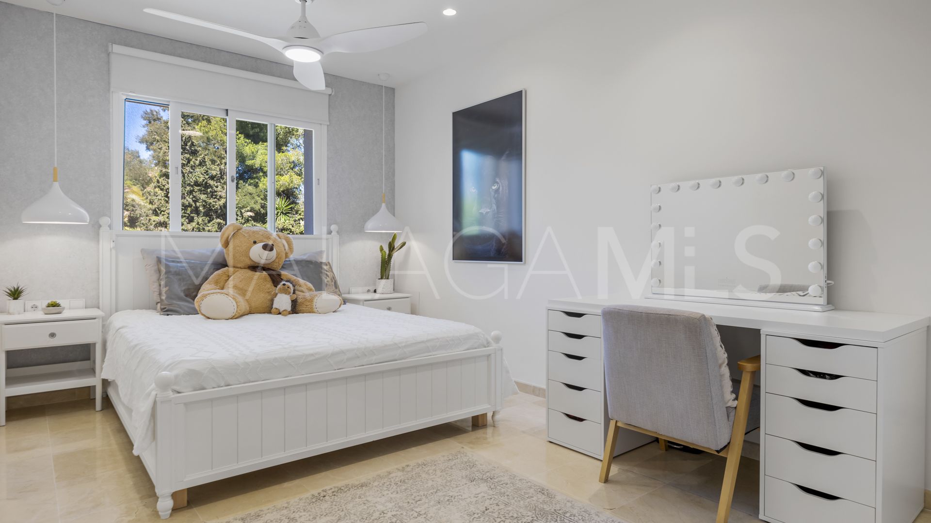 Duplex penthouse for sale in Park Beach