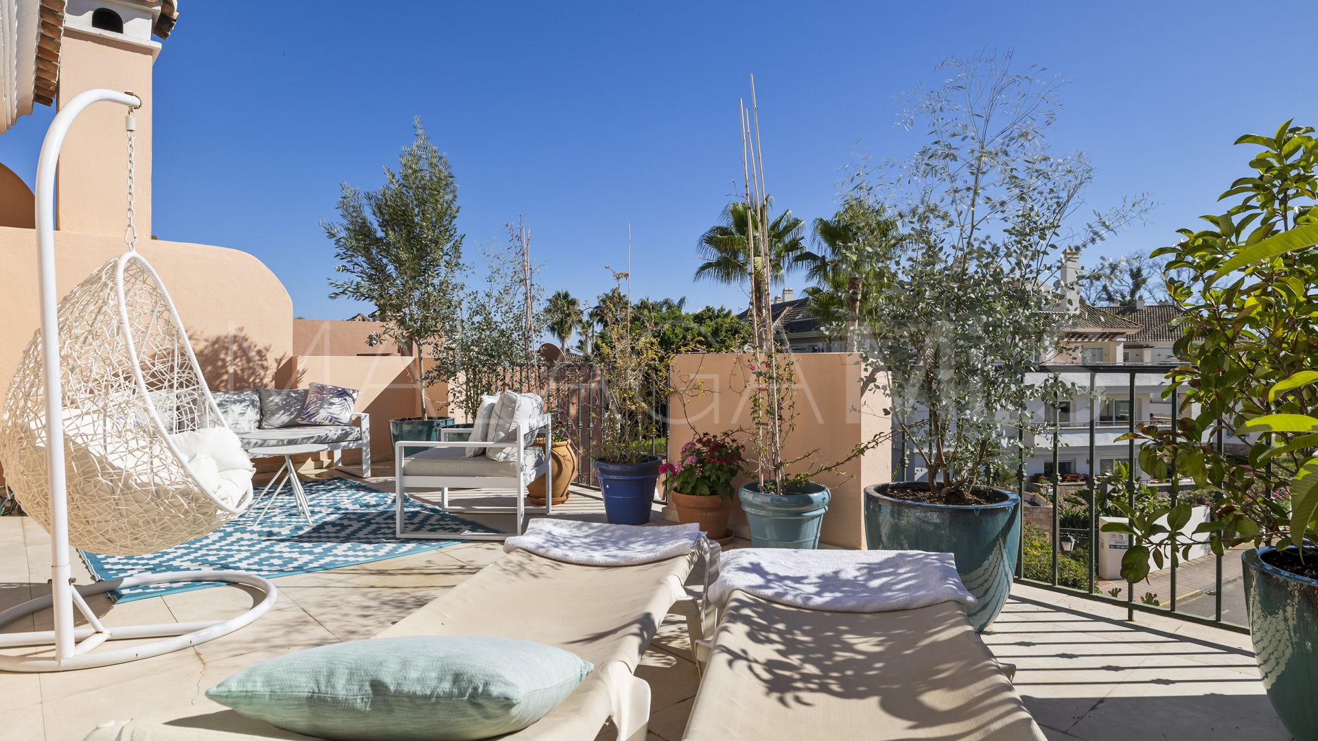 Duplex penthouse for sale in Park Beach